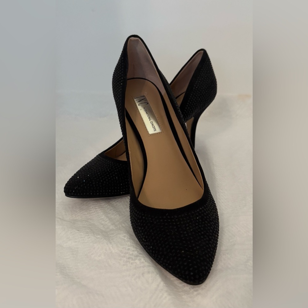 Bougie Black Bedazzled Sparkly Pumps